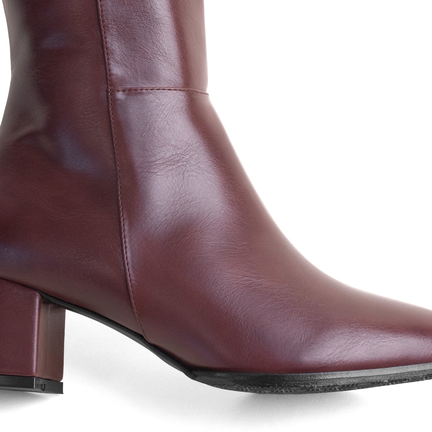 Bota Alta para Mujer –  Kiara 06 Conche Vino