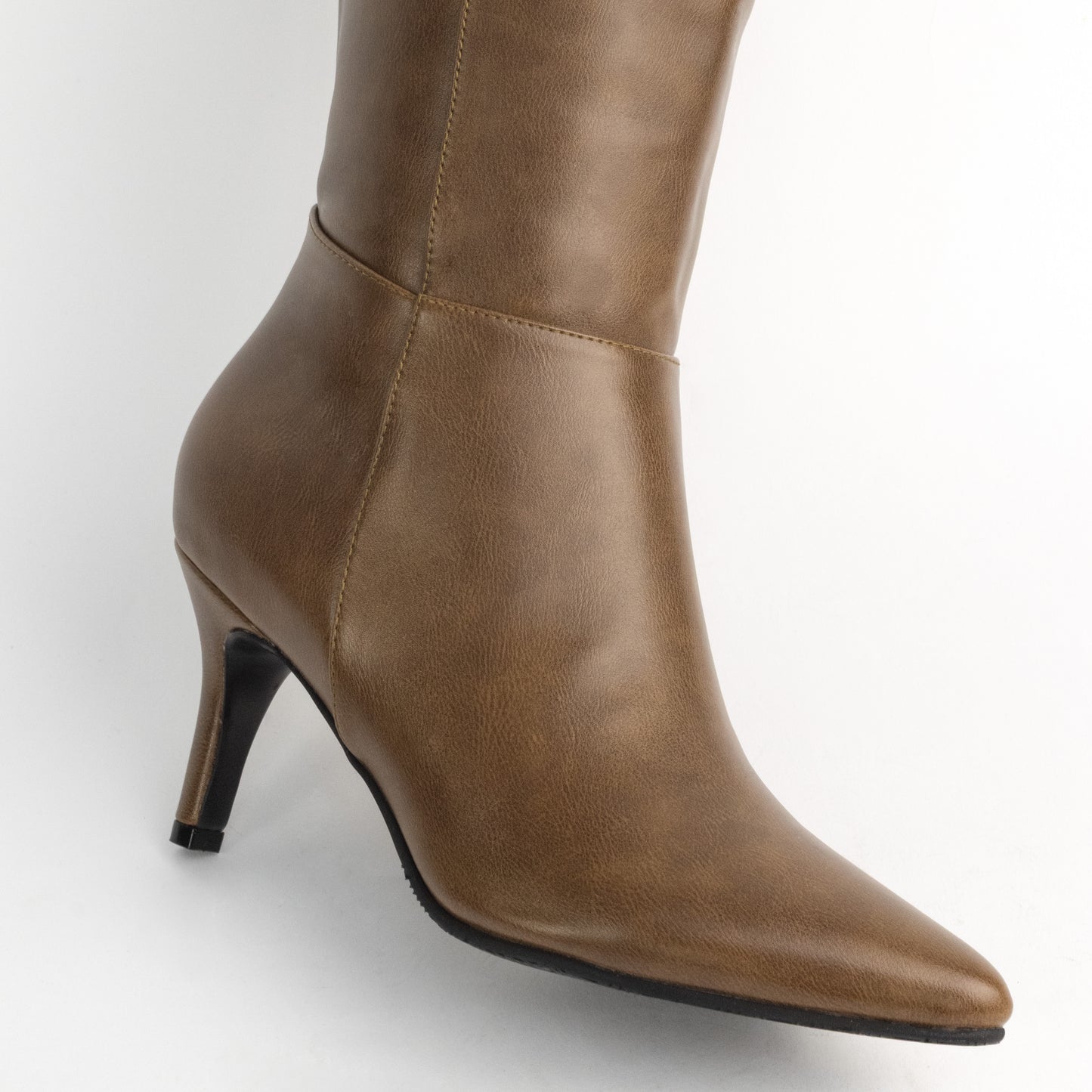 Bota Alta para Mujer –  Kiara 05A Café