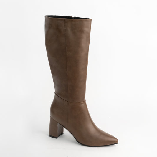 Bota Alta para Mujer –  Kiara 02 Café